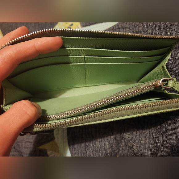 Prada Light Green Saffiano Leather Bow Continental Wallet - Picture 6 of 16